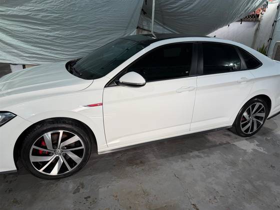VOLKSWAGEN JETTA 2.0 350 TSI GASOLINA GLI DSG